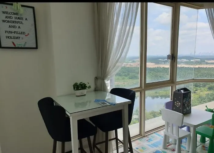 Cosy Afiniti Suite Next To Legoland